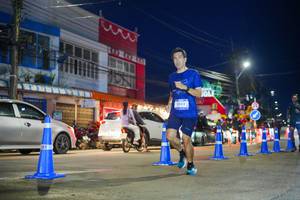 BIB: 2942
                            <button type="button" onclick="openModal(26244294)" class="btn btn-primary btn-sm float-right btn-popup" data-toggle="modal" data-target=".modal-high-quality">
                        <i class="fas fa-shopping-cart"></i> Add to Cart
                    </button>
                                            <button type="button" onclick="isThisMe(26244294, true)" class="btn btn-success btn-sm float-right btn-popup btn-isme hidden" data-toggle="tooltip" data-placement="bottom" title="นี่คือรูปของคุณใช่ไหม คลิกที่นี่เพื่อเอาเข้าอัลบั้ม">
                        <i class="fas fa-plus"></i> Add to album
                    </button>
                    <button type="button" onclick="isThisMe(26244294, false)" class="btn btn-warning btn-sm float-right btn-popup btn-isnotme hidden">
                        <i class="fas fa-ban"></i> Remove from album
                    </button>