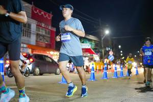 BIB: 4840, 3241
                            <button type="button" onclick="openModal(26244691)" class="btn btn-primary btn-sm float-right btn-popup" data-toggle="modal" data-target=".modal-high-quality">
                        <i class="fas fa-shopping-cart"></i> Add to Cart
                    </button>
                                            <button type="button" onclick="isThisMe(26244691, true)" class="btn btn-success btn-sm float-right btn-popup btn-isme hidden" data-toggle="tooltip" data-placement="bottom" title="นี่คือรูปของคุณใช่ไหม คลิกที่นี่เพื่อเอาเข้าอัลบั้ม">
                        <i class="fas fa-plus"></i> Add to album
                    </button>
                    <button type="button" onclick="isThisMe(26244691, false)" class="btn btn-warning btn-sm float-right btn-popup btn-isnotme hidden">
                        <i class="fas fa-ban"></i> Remove from album
                    </button>