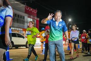 BIB: 4306
                            <button type="button" onclick="openModal(26233301)" class="btn btn-primary btn-sm float-right btn-popup" data-toggle="modal" data-target=".modal-high-quality">
                        <i class="fas fa-shopping-cart"></i> Add to Cart
                    </button>
                                            <button type="button" onclick="isThisMe(26233301, true)" class="btn btn-success btn-sm float-right btn-popup btn-isme hidden" data-toggle="tooltip" data-placement="bottom" title="นี่คือรูปของคุณใช่ไหม คลิกที่นี่เพื่อเอาเข้าอัลบั้ม">
                        <i class="fas fa-plus"></i> Add to album
                    </button>
                    <button type="button" onclick="isThisMe(26233301, false)" class="btn btn-warning btn-sm float-right btn-popup btn-isnotme hidden">
                        <i class="fas fa-ban"></i> Remove from album
                    </button>