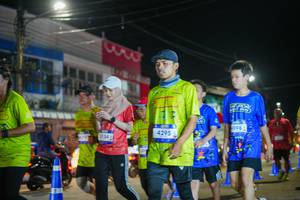 BIB: 1154, 4295, 098
                            <button type="button" onclick="openModal(26234212)" class="btn btn-primary btn-sm float-right btn-popup" data-toggle="modal" data-target=".modal-high-quality">
                        <i class="fas fa-shopping-cart"></i> Add to Cart
                    </button>
                                            <button type="button" onclick="isThisMe(26234212, true)" class="btn btn-success btn-sm float-right btn-popup btn-isme hidden" data-toggle="tooltip" data-placement="bottom" title="นี่คือรูปของคุณใช่ไหม คลิกที่นี่เพื่อเอาเข้าอัลบั้ม">
                        <i class="fas fa-plus"></i> Add to album
                    </button>
                    <button type="button" onclick="isThisMe(26234212, false)" class="btn btn-warning btn-sm float-right btn-popup btn-isnotme hidden">
                        <i class="fas fa-ban"></i> Remove from album
                    </button>