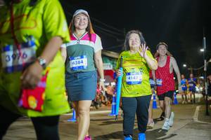 BIB: 3976, 4384, 4147
                            <button type="button" onclick="openModal(26246769)" class="btn btn-primary btn-sm float-right btn-popup" data-toggle="modal" data-target=".modal-high-quality">
                        <i class="fas fa-shopping-cart"></i> Add to Cart
                    </button>
                                            <button type="button" onclick="isThisMe(26246769, true)" class="btn btn-success btn-sm float-right btn-popup btn-isme hidden" data-toggle="tooltip" data-placement="bottom" title="นี่คือรูปของคุณใช่ไหม คลิกที่นี่เพื่อเอาเข้าอัลบั้ม">
                        <i class="fas fa-plus"></i> Add to album
                    </button>
                    <button type="button" onclick="isThisMe(26246769, false)" class="btn btn-warning btn-sm float-right btn-popup btn-isnotme hidden">
                        <i class="fas fa-ban"></i> Remove from album
                    </button>