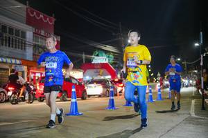 BIB: 4381, 3721
                            <button type="button" onclick="openModal(26245853)" class="btn btn-primary btn-sm float-right btn-popup" data-toggle="modal" data-target=".modal-high-quality">
                        <i class="fas fa-shopping-cart"></i> Add to Cart
                    </button>
                                            <button type="button" onclick="isThisMe(26245853, true)" class="btn btn-success btn-sm float-right btn-popup btn-isme hidden" data-toggle="tooltip" data-placement="bottom" title="นี่คือรูปของคุณใช่ไหม คลิกที่นี่เพื่อเอาเข้าอัลบั้ม">
                        <i class="fas fa-plus"></i> Add to album
                    </button>
                    <button type="button" onclick="isThisMe(26245853, false)" class="btn btn-warning btn-sm float-right btn-popup btn-isnotme hidden">
                        <i class="fas fa-ban"></i> Remove from album
                    </button>