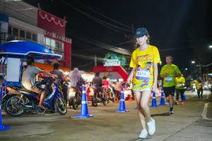 BIB: 3313
                            <button type="button" onclick="openModal(26246822)" class="btn btn-primary btn-sm float-right btn-popup" data-toggle="modal" data-target=".modal-high-quality">
                        <i class="fas fa-shopping-cart"></i> Add to Cart
                    </button>
                                            <button type="button" onclick="isThisMe(26246822, true)" class="btn btn-success btn-sm float-right btn-popup btn-isme hidden" data-toggle="tooltip" data-placement="bottom" title="นี่คือรูปของคุณใช่ไหม คลิกที่นี่เพื่อเอาเข้าอัลบั้ม">
                        <i class="fas fa-plus"></i> Add to album
                    </button>
                    <button type="button" onclick="isThisMe(26246822, false)" class="btn btn-warning btn-sm float-right btn-popup btn-isnotme hidden">
                        <i class="fas fa-ban"></i> Remove from album
                    </button>