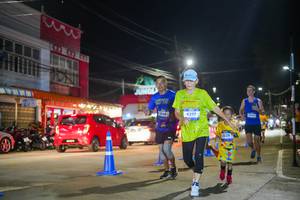 BIB: 104, 4297, 3028
                            <button type="button" onclick="openModal(26245944)" class="btn btn-primary btn-sm float-right btn-popup" data-toggle="modal" data-target=".modal-high-quality">
                        <i class="fas fa-shopping-cart"></i> Add to Cart
                    </button>
                                            <button type="button" onclick="isThisMe(26245944, true)" class="btn btn-success btn-sm float-right btn-popup btn-isme hidden" data-toggle="tooltip" data-placement="bottom" title="นี่คือรูปของคุณใช่ไหม คลิกที่นี่เพื่อเอาเข้าอัลบั้ม">
                        <i class="fas fa-plus"></i> Add to album
                    </button>
                    <button type="button" onclick="isThisMe(26245944, false)" class="btn btn-warning btn-sm float-right btn-popup btn-isnotme hidden">
                        <i class="fas fa-ban"></i> Remove from album
                    </button>