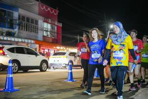 BIB: 3790, 3211, 3983, 2614
                            <button type="button" onclick="openModal(26233365)" class="btn btn-primary btn-sm float-right btn-popup" data-toggle="modal" data-target=".modal-high-quality">
                        <i class="fas fa-shopping-cart"></i> Add to Cart
                    </button>
                                            <button type="button" onclick="isThisMe(26233365, true)" class="btn btn-success btn-sm float-right btn-popup btn-isme hidden" data-toggle="tooltip" data-placement="bottom" title="นี่คือรูปของคุณใช่ไหม คลิกที่นี่เพื่อเอาเข้าอัลบั้ม">
                        <i class="fas fa-plus"></i> Add to album
                    </button>
                    <button type="button" onclick="isThisMe(26233365, false)" class="btn btn-warning btn-sm float-right btn-popup btn-isnotme hidden">
                        <i class="fas fa-ban"></i> Remove from album
                    </button>