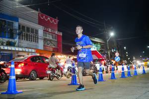 BIB: 4561
                            <button type="button" onclick="openModal(26245079)" class="btn btn-primary btn-sm float-right btn-popup" data-toggle="modal" data-target=".modal-high-quality">
                        <i class="fas fa-shopping-cart"></i> Add to Cart
                    </button>
                                            <button type="button" onclick="isThisMe(26245079, true)" class="btn btn-success btn-sm float-right btn-popup btn-isme hidden" data-toggle="tooltip" data-placement="bottom" title="นี่คือรูปของคุณใช่ไหม คลิกที่นี่เพื่อเอาเข้าอัลบั้ม">
                        <i class="fas fa-plus"></i> Add to album
                    </button>
                    <button type="button" onclick="isThisMe(26245079, false)" class="btn btn-warning btn-sm float-right btn-popup btn-isnotme hidden">
                        <i class="fas fa-ban"></i> Remove from album
                    </button>