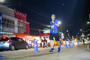 BIB: 4670
                            <button type="button" onclick="openModal(26244621)" class="btn btn-primary btn-sm float-right btn-popup" data-toggle="modal" data-target=".modal-high-quality">
                        <i class="fas fa-shopping-cart"></i> Add to Cart
                    </button>
                                            <button type="button" onclick="isThisMe(26244621, true)" class="btn btn-success btn-sm float-right btn-popup btn-isme hidden" data-toggle="tooltip" data-placement="bottom" title="นี่คือรูปของคุณใช่ไหม คลิกที่นี่เพื่อเอาเข้าอัลบั้ม">
                        <i class="fas fa-plus"></i> Add to album
                    </button>
                    <button type="button" onclick="isThisMe(26244621, false)" class="btn btn-warning btn-sm float-right btn-popup btn-isnotme hidden">
                        <i class="fas fa-ban"></i> Remove from album
                    </button>