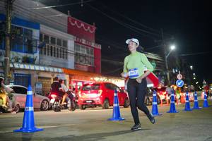 BIB: 3412
                            <button type="button" onclick="openModal(26245592)" class="btn btn-primary btn-sm float-right btn-popup" data-toggle="modal" data-target=".modal-high-quality">
                        <i class="fas fa-shopping-cart"></i> Add to Cart
                    </button>
                                            <button type="button" onclick="isThisMe(26245592, true)" class="btn btn-success btn-sm float-right btn-popup btn-isme hidden" data-toggle="tooltip" data-placement="bottom" title="นี่คือรูปของคุณใช่ไหม คลิกที่นี่เพื่อเอาเข้าอัลบั้ม">
                        <i class="fas fa-plus"></i> Add to album
                    </button>
                    <button type="button" onclick="isThisMe(26245592, false)" class="btn btn-warning btn-sm float-right btn-popup btn-isnotme hidden">
                        <i class="fas fa-ban"></i> Remove from album
                    </button>