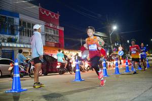 BIB: 3300
                            <button type="button" onclick="openModal(26244387)" class="btn btn-primary btn-sm float-right btn-popup" data-toggle="modal" data-target=".modal-high-quality">
                        <i class="fas fa-shopping-cart"></i> Add to Cart
                    </button>
                                            <button type="button" onclick="isThisMe(26244387, true)" class="btn btn-success btn-sm float-right btn-popup btn-isme hidden" data-toggle="tooltip" data-placement="bottom" title="นี่คือรูปของคุณใช่ไหม คลิกที่นี่เพื่อเอาเข้าอัลบั้ม">
                        <i class="fas fa-plus"></i> Add to album
                    </button>
                    <button type="button" onclick="isThisMe(26244387, false)" class="btn btn-warning btn-sm float-right btn-popup btn-isnotme hidden">
                        <i class="fas fa-ban"></i> Remove from album
                    </button>