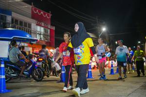 BIB: 4337
                            <button type="button" onclick="openModal(26237227)" class="btn btn-primary btn-sm float-right btn-popup" data-toggle="modal" data-target=".modal-high-quality">
                        <i class="fas fa-shopping-cart"></i> Add to Cart
                    </button>
                                            <button type="button" onclick="isThisMe(26237227, true)" class="btn btn-success btn-sm float-right btn-popup btn-isme hidden" data-toggle="tooltip" data-placement="bottom" title="นี่คือรูปของคุณใช่ไหม คลิกที่นี่เพื่อเอาเข้าอัลบั้ม">
                        <i class="fas fa-plus"></i> Add to album
                    </button>
                    <button type="button" onclick="isThisMe(26237227, false)" class="btn btn-warning btn-sm float-right btn-popup btn-isnotme hidden">
                        <i class="fas fa-ban"></i> Remove from album
                    </button>