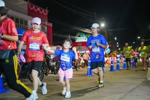 BIB: 3176, 4694, 4114
                            <button type="button" onclick="openModal(26247000)" class="btn btn-primary btn-sm float-right btn-popup" data-toggle="modal" data-target=".modal-high-quality">
                        <i class="fas fa-shopping-cart"></i> Add to Cart
                    </button>
                                            <button type="button" onclick="isThisMe(26247000, true)" class="btn btn-success btn-sm float-right btn-popup btn-isme hidden" data-toggle="tooltip" data-placement="bottom" title="นี่คือรูปของคุณใช่ไหม คลิกที่นี่เพื่อเอาเข้าอัลบั้ม">
                        <i class="fas fa-plus"></i> Add to album
                    </button>
                    <button type="button" onclick="isThisMe(26247000, false)" class="btn btn-warning btn-sm float-right btn-popup btn-isnotme hidden">
                        <i class="fas fa-ban"></i> Remove from album
                    </button>