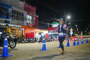 BIB: 5310
                            <button type="button" onclick="openModal(26227348)" class="btn btn-primary btn-sm float-right btn-popup" data-toggle="modal" data-target=".modal-high-quality">
                        <i class="fas fa-shopping-cart"></i> Add to Cart
                    </button>
                                            <button type="button" onclick="isThisMe(26227348, true)" class="btn btn-success btn-sm float-right btn-popup btn-isme hidden" data-toggle="tooltip" data-placement="bottom" title="นี่คือรูปของคุณใช่ไหม คลิกที่นี่เพื่อเอาเข้าอัลบั้ม">
                        <i class="fas fa-plus"></i> Add to album
                    </button>
                    <button type="button" onclick="isThisMe(26227348, false)" class="btn btn-warning btn-sm float-right btn-popup btn-isnotme hidden">
                        <i class="fas fa-ban"></i> Remove from album
                    </button>