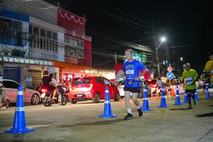 BIB: 4381
                            <button type="button" onclick="openModal(26245808)" class="btn btn-primary btn-sm float-right btn-popup" data-toggle="modal" data-target=".modal-high-quality">
                        <i class="fas fa-shopping-cart"></i> Add to Cart
                    </button>
                                            <button type="button" onclick="isThisMe(26245808, true)" class="btn btn-success btn-sm float-right btn-popup btn-isme hidden" data-toggle="tooltip" data-placement="bottom" title="นี่คือรูปของคุณใช่ไหม คลิกที่นี่เพื่อเอาเข้าอัลบั้ม">
                        <i class="fas fa-plus"></i> Add to album
                    </button>
                    <button type="button" onclick="isThisMe(26245808, false)" class="btn btn-warning btn-sm float-right btn-popup btn-isnotme hidden">
                        <i class="fas fa-ban"></i> Remove from album
                    </button>