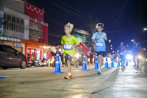 BIB: 3111, 31952
                            <button type="button" onclick="openModal(26244605)" class="btn btn-primary btn-sm float-right btn-popup" data-toggle="modal" data-target=".modal-high-quality">
                        <i class="fas fa-shopping-cart"></i> Add to Cart
                    </button>
                                            <button type="button" onclick="isThisMe(26244605, true)" class="btn btn-success btn-sm float-right btn-popup btn-isme hidden" data-toggle="tooltip" data-placement="bottom" title="นี่คือรูปของคุณใช่ไหม คลิกที่นี่เพื่อเอาเข้าอัลบั้ม">
                        <i class="fas fa-plus"></i> Add to album
                    </button>
                    <button type="button" onclick="isThisMe(26244605, false)" class="btn btn-warning btn-sm float-right btn-popup btn-isnotme hidden">
                        <i class="fas fa-ban"></i> Remove from album
                    </button>