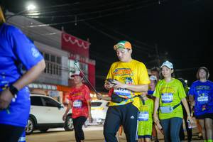 BIB: 427, 0035, 3395, 47901
                            <button type="button" onclick="openModal(26233394)" class="btn btn-primary btn-sm float-right btn-popup" data-toggle="modal" data-target=".modal-high-quality">
                        <i class="fas fa-shopping-cart"></i> Add to Cart
                    </button>
                                            <button type="button" onclick="isThisMe(26233394, true)" class="btn btn-success btn-sm float-right btn-popup btn-isme hidden" data-toggle="tooltip" data-placement="bottom" title="นี่คือรูปของคุณใช่ไหม คลิกที่นี่เพื่อเอาเข้าอัลบั้ม">
                        <i class="fas fa-plus"></i> Add to album
                    </button>
                    <button type="button" onclick="isThisMe(26233394, false)" class="btn btn-warning btn-sm float-right btn-popup btn-isnotme hidden">
                        <i class="fas fa-ban"></i> Remove from album
                    </button>