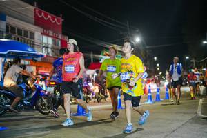 BIB: 3852, 3819, 3558
                            <button type="button" onclick="openModal(26235838)" class="btn btn-primary btn-sm float-right btn-popup" data-toggle="modal" data-target=".modal-high-quality">
                        <i class="fas fa-shopping-cart"></i> Add to Cart
                    </button>
                                            <button type="button" onclick="isThisMe(26235838, true)" class="btn btn-success btn-sm float-right btn-popup btn-isme hidden" data-toggle="tooltip" data-placement="bottom" title="นี่คือรูปของคุณใช่ไหม คลิกที่นี่เพื่อเอาเข้าอัลบั้ม">
                        <i class="fas fa-plus"></i> Add to album
                    </button>
                    <button type="button" onclick="isThisMe(26235838, false)" class="btn btn-warning btn-sm float-right btn-popup btn-isnotme hidden">
                        <i class="fas fa-ban"></i> Remove from album
                    </button>