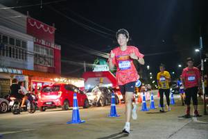 BIB: 3952
                            <button type="button" onclick="openModal(26245765)" class="btn btn-primary btn-sm float-right btn-popup" data-toggle="modal" data-target=".modal-high-quality">
                        <i class="fas fa-shopping-cart"></i> Add to Cart
                    </button>
                                            <button type="button" onclick="isThisMe(26245765, true)" class="btn btn-success btn-sm float-right btn-popup btn-isme hidden" data-toggle="tooltip" data-placement="bottom" title="นี่คือรูปของคุณใช่ไหม คลิกที่นี่เพื่อเอาเข้าอัลบั้ม">
                        <i class="fas fa-plus"></i> Add to album
                    </button>
                    <button type="button" onclick="isThisMe(26245765, false)" class="btn btn-warning btn-sm float-right btn-popup btn-isnotme hidden">
                        <i class="fas fa-ban"></i> Remove from album
                    </button>