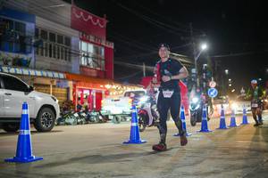 BIB: 5490
                            <button type="button" onclick="openModal(26227439)" class="btn btn-primary btn-sm float-right btn-popup" data-toggle="modal" data-target=".modal-high-quality">
                        <i class="fas fa-shopping-cart"></i> Add to Cart
                    </button>
                                            <button type="button" onclick="isThisMe(26227439, true)" class="btn btn-success btn-sm float-right btn-popup btn-isme hidden" data-toggle="tooltip" data-placement="bottom" title="นี่คือรูปของคุณใช่ไหม คลิกที่นี่เพื่อเอาเข้าอัลบั้ม">
                        <i class="fas fa-plus"></i> Add to album
                    </button>
                    <button type="button" onclick="isThisMe(26227439, false)" class="btn btn-warning btn-sm float-right btn-popup btn-isnotme hidden">
                        <i class="fas fa-ban"></i> Remove from album
                    </button>