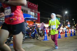 BIB: 145, 138
                            <button type="button" onclick="openModal(26246910)" class="btn btn-primary btn-sm float-right btn-popup" data-toggle="modal" data-target=".modal-high-quality">
                        <i class="fas fa-shopping-cart"></i> Add to Cart
                    </button>
                                            <button type="button" onclick="isThisMe(26246910, true)" class="btn btn-success btn-sm float-right btn-popup btn-isme hidden" data-toggle="tooltip" data-placement="bottom" title="นี่คือรูปของคุณใช่ไหม คลิกที่นี่เพื่อเอาเข้าอัลบั้ม">
                        <i class="fas fa-plus"></i> Add to album
                    </button>
                    <button type="button" onclick="isThisMe(26246910, false)" class="btn btn-warning btn-sm float-right btn-popup btn-isnotme hidden">
                        <i class="fas fa-ban"></i> Remove from album
                    </button>