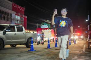 BIB: 
                            <button type="button" onclick="openModal(26227610)" class="btn btn-primary btn-sm float-right btn-popup" data-toggle="modal" data-target=".modal-high-quality">
                        <i class="fas fa-shopping-cart"></i> Add to Cart
                    </button>
                                            <button type="button" onclick="isThisMe(26227610, true)" class="btn btn-success btn-sm float-right btn-popup btn-isme hidden" data-toggle="tooltip" data-placement="bottom" title="นี่คือรูปของคุณใช่ไหม คลิกที่นี่เพื่อเอาเข้าอัลบั้ม">
                        <i class="fas fa-plus"></i> Add to album
                    </button>
                    <button type="button" onclick="isThisMe(26227610, false)" class="btn btn-warning btn-sm float-right btn-popup btn-isnotme hidden">
                        <i class="fas fa-ban"></i> Remove from album
                    </button>