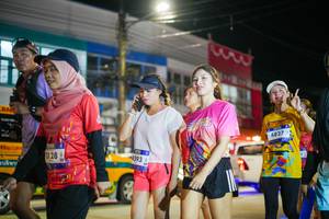 BIB: 128, 4593, 4827
                            <button type="button" onclick="openModal(26232945)" class="btn btn-primary btn-sm float-right btn-popup" data-toggle="modal" data-target=".modal-high-quality">
                        <i class="fas fa-shopping-cart"></i> Add to Cart
                    </button>
                                            <button type="button" onclick="isThisMe(26232945, true)" class="btn btn-success btn-sm float-right btn-popup btn-isme hidden" data-toggle="tooltip" data-placement="bottom" title="นี่คือรูปของคุณใช่ไหม คลิกที่นี่เพื่อเอาเข้าอัลบั้ม">
                        <i class="fas fa-plus"></i> Add to album
                    </button>
                    <button type="button" onclick="isThisMe(26232945, false)" class="btn btn-warning btn-sm float-right btn-popup btn-isnotme hidden">
                        <i class="fas fa-ban"></i> Remove from album
                    </button>