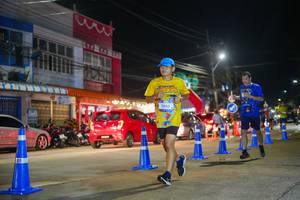 BIB: 3805
                            <button type="button" onclick="openModal(26245986)" class="btn btn-primary btn-sm float-right btn-popup" data-toggle="modal" data-target=".modal-high-quality">
                        <i class="fas fa-shopping-cart"></i> Add to Cart
                    </button>
                                            <button type="button" onclick="isThisMe(26245986, true)" class="btn btn-success btn-sm float-right btn-popup btn-isme hidden" data-toggle="tooltip" data-placement="bottom" title="นี่คือรูปของคุณใช่ไหม คลิกที่นี่เพื่อเอาเข้าอัลบั้ม">
                        <i class="fas fa-plus"></i> Add to album
                    </button>
                    <button type="button" onclick="isThisMe(26245986, false)" class="btn btn-warning btn-sm float-right btn-popup btn-isnotme hidden">
                        <i class="fas fa-ban"></i> Remove from album
                    </button>