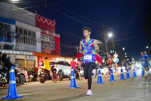 BIB: 3905
                            <button type="button" onclick="openModal(26244332)" class="btn btn-primary btn-sm float-right btn-popup" data-toggle="modal" data-target=".modal-high-quality">
                        <i class="fas fa-shopping-cart"></i> Add to Cart
                    </button>
                                            <button type="button" onclick="isThisMe(26244332, true)" class="btn btn-success btn-sm float-right btn-popup btn-isme hidden" data-toggle="tooltip" data-placement="bottom" title="นี่คือรูปของคุณใช่ไหม คลิกที่นี่เพื่อเอาเข้าอัลบั้ม">
                        <i class="fas fa-plus"></i> Add to album
                    </button>
                    <button type="button" onclick="isThisMe(26244332, false)" class="btn btn-warning btn-sm float-right btn-popup btn-isnotme hidden">
                        <i class="fas fa-ban"></i> Remove from album
                    </button>