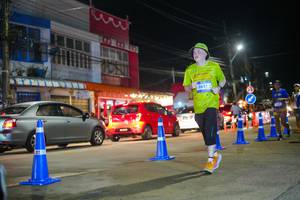 BIB: 3621
                            <button type="button" onclick="openModal(26246104)" class="btn btn-primary btn-sm float-right btn-popup" data-toggle="modal" data-target=".modal-high-quality">
                        <i class="fas fa-shopping-cart"></i> Add to Cart
                    </button>
                                            <button type="button" onclick="isThisMe(26246104, true)" class="btn btn-success btn-sm float-right btn-popup btn-isme hidden" data-toggle="tooltip" data-placement="bottom" title="นี่คือรูปของคุณใช่ไหม คลิกที่นี่เพื่อเอาเข้าอัลบั้ม">
                        <i class="fas fa-plus"></i> Add to album
                    </button>
                    <button type="button" onclick="isThisMe(26246104, false)" class="btn btn-warning btn-sm float-right btn-popup btn-isnotme hidden">
                        <i class="fas fa-ban"></i> Remove from album
                    </button>