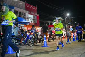 BIB: 4309
                            <button type="button" onclick="openModal(26237297)" class="btn btn-primary btn-sm float-right btn-popup" data-toggle="modal" data-target=".modal-high-quality">
                        <i class="fas fa-shopping-cart"></i> Add to Cart
                    </button>
                                            <button type="button" onclick="isThisMe(26237297, true)" class="btn btn-success btn-sm float-right btn-popup btn-isme hidden" data-toggle="tooltip" data-placement="bottom" title="นี่คือรูปของคุณใช่ไหม คลิกที่นี่เพื่อเอาเข้าอัลบั้ม">
                        <i class="fas fa-plus"></i> Add to album
                    </button>
                    <button type="button" onclick="isThisMe(26237297, false)" class="btn btn-warning btn-sm float-right btn-popup btn-isnotme hidden">
                        <i class="fas fa-ban"></i> Remove from album
                    </button>