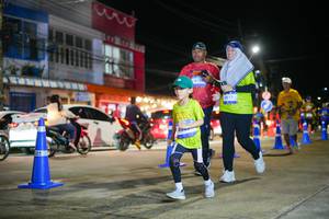 BIB: 3811
                            <button type="button" onclick="openModal(26232336)" class="btn btn-primary btn-sm float-right btn-popup" data-toggle="modal" data-target=".modal-high-quality">
                        <i class="fas fa-shopping-cart"></i> Add to Cart
                    </button>
                                            <button type="button" onclick="isThisMe(26232336, true)" class="btn btn-success btn-sm float-right btn-popup btn-isme hidden" data-toggle="tooltip" data-placement="bottom" title="นี่คือรูปของคุณใช่ไหม คลิกที่นี่เพื่อเอาเข้าอัลบั้ม">
                        <i class="fas fa-plus"></i> Add to album
                    </button>
                    <button type="button" onclick="isThisMe(26232336, false)" class="btn btn-warning btn-sm float-right btn-popup btn-isnotme hidden">
                        <i class="fas fa-ban"></i> Remove from album
                    </button>