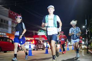 BIB: 913, 5329
                            <button type="button" onclick="openModal(26244950)" class="btn btn-primary btn-sm float-right btn-popup" data-toggle="modal" data-target=".modal-high-quality">
                        <i class="fas fa-shopping-cart"></i> Add to Cart
                    </button>
                                            <button type="button" onclick="isThisMe(26244950, true)" class="btn btn-success btn-sm float-right btn-popup btn-isme hidden" data-toggle="tooltip" data-placement="bottom" title="นี่คือรูปของคุณใช่ไหม คลิกที่นี่เพื่อเอาเข้าอัลบั้ม">
                        <i class="fas fa-plus"></i> Add to album
                    </button>
                    <button type="button" onclick="isThisMe(26244950, false)" class="btn btn-warning btn-sm float-right btn-popup btn-isnotme hidden">
                        <i class="fas fa-ban"></i> Remove from album
                    </button>