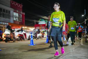 BIB: 3907
                            <button type="button" onclick="openModal(26234120)" class="btn btn-primary btn-sm float-right btn-popup" data-toggle="modal" data-target=".modal-high-quality">
                        <i class="fas fa-shopping-cart"></i> Add to Cart
                    </button>
                                            <button type="button" onclick="isThisMe(26234120, true)" class="btn btn-success btn-sm float-right btn-popup btn-isme hidden" data-toggle="tooltip" data-placement="bottom" title="นี่คือรูปของคุณใช่ไหม คลิกที่นี่เพื่อเอาเข้าอัลบั้ม">
                        <i class="fas fa-plus"></i> Add to album
                    </button>
                    <button type="button" onclick="isThisMe(26234120, false)" class="btn btn-warning btn-sm float-right btn-popup btn-isnotme hidden">
                        <i class="fas fa-ban"></i> Remove from album
                    </button>