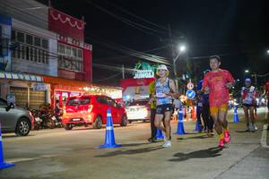 BIB: 3291
                            <button type="button" onclick="openModal(26246020)" class="btn btn-primary btn-sm float-right btn-popup" data-toggle="modal" data-target=".modal-high-quality">
                        <i class="fas fa-shopping-cart"></i> Add to Cart
                    </button>
                                            <button type="button" onclick="isThisMe(26246020, true)" class="btn btn-success btn-sm float-right btn-popup btn-isme hidden" data-toggle="tooltip" data-placement="bottom" title="นี่คือรูปของคุณใช่ไหม คลิกที่นี่เพื่อเอาเข้าอัลบั้ม">
                        <i class="fas fa-plus"></i> Add to album
                    </button>
                    <button type="button" onclick="isThisMe(26246020, false)" class="btn btn-warning btn-sm float-right btn-popup btn-isnotme hidden">
                        <i class="fas fa-ban"></i> Remove from album
                    </button>