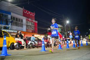 BIB: 3252
                            <button type="button" onclick="openModal(26244576)" class="btn btn-primary btn-sm float-right btn-popup" data-toggle="modal" data-target=".modal-high-quality">
                        <i class="fas fa-shopping-cart"></i> Add to Cart
                    </button>
                                            <button type="button" onclick="isThisMe(26244576, true)" class="btn btn-success btn-sm float-right btn-popup btn-isme hidden" data-toggle="tooltip" data-placement="bottom" title="นี่คือรูปของคุณใช่ไหม คลิกที่นี่เพื่อเอาเข้าอัลบั้ม">
                        <i class="fas fa-plus"></i> Add to album
                    </button>
                    <button type="button" onclick="isThisMe(26244576, false)" class="btn btn-warning btn-sm float-right btn-popup btn-isnotme hidden">
                        <i class="fas fa-ban"></i> Remove from album
                    </button>