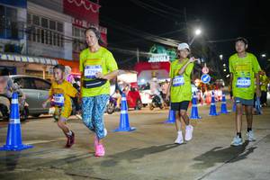 BIB: 4307, 3294, 3187, 4584
                            <button type="button" onclick="openModal(26246425)" class="btn btn-primary btn-sm float-right btn-popup" data-toggle="modal" data-target=".modal-high-quality">
                        <i class="fas fa-shopping-cart"></i> Add to Cart
                    </button>
                                            <button type="button" onclick="isThisMe(26246425, true)" class="btn btn-success btn-sm float-right btn-popup btn-isme hidden" data-toggle="tooltip" data-placement="bottom" title="นี่คือรูปของคุณใช่ไหม คลิกที่นี่เพื่อเอาเข้าอัลบั้ม">
                        <i class="fas fa-plus"></i> Add to album
                    </button>
                    <button type="button" onclick="isThisMe(26246425, false)" class="btn btn-warning btn-sm float-right btn-popup btn-isnotme hidden">
                        <i class="fas fa-ban"></i> Remove from album
                    </button>