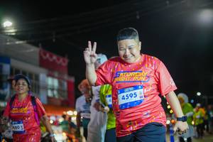 BIB: 480, 4595
                            <button type="button" onclick="openModal(26229620)" class="btn btn-primary btn-sm float-right btn-popup" data-toggle="modal" data-target=".modal-high-quality">
                        <i class="fas fa-shopping-cart"></i> Add to Cart
                    </button>
                                            <button type="button" onclick="isThisMe(26229620, true)" class="btn btn-success btn-sm float-right btn-popup btn-isme hidden" data-toggle="tooltip" data-placement="bottom" title="นี่คือรูปของคุณใช่ไหม คลิกที่นี่เพื่อเอาเข้าอัลบั้ม">
                        <i class="fas fa-plus"></i> Add to album
                    </button>
                    <button type="button" onclick="isThisMe(26229620, false)" class="btn btn-warning btn-sm float-right btn-popup btn-isnotme hidden">
                        <i class="fas fa-ban"></i> Remove from album
                    </button>