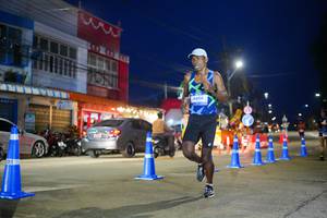 BIB: 4606
                            <button type="button" onclick="openModal(26244223)" class="btn btn-primary btn-sm float-right btn-popup" data-toggle="modal" data-target=".modal-high-quality">
                        <i class="fas fa-shopping-cart"></i> Add to Cart
                    </button>
                                            <button type="button" onclick="isThisMe(26244223, true)" class="btn btn-success btn-sm float-right btn-popup btn-isme hidden" data-toggle="tooltip" data-placement="bottom" title="นี่คือรูปของคุณใช่ไหม คลิกที่นี่เพื่อเอาเข้าอัลบั้ม">
                        <i class="fas fa-plus"></i> Add to album
                    </button>
                    <button type="button" onclick="isThisMe(26244223, false)" class="btn btn-warning btn-sm float-right btn-popup btn-isnotme hidden">
                        <i class="fas fa-ban"></i> Remove from album
                    </button>