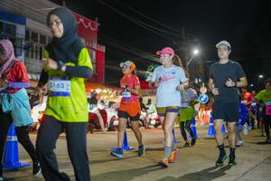 BIB: 3163
                            <button type="button" onclick="openModal(26234453)" class="btn btn-primary btn-sm float-right btn-popup" data-toggle="modal" data-target=".modal-high-quality">
                        <i class="fas fa-shopping-cart"></i> Add to Cart
                    </button>
                                            <button type="button" onclick="isThisMe(26234453, true)" class="btn btn-success btn-sm float-right btn-popup btn-isme hidden" data-toggle="tooltip" data-placement="bottom" title="นี่คือรูปของคุณใช่ไหม คลิกที่นี่เพื่อเอาเข้าอัลบั้ม">
                        <i class="fas fa-plus"></i> Add to album
                    </button>
                    <button type="button" onclick="isThisMe(26234453, false)" class="btn btn-warning btn-sm float-right btn-popup btn-isnotme hidden">
                        <i class="fas fa-ban"></i> Remove from album
                    </button>