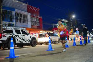 BIB: 42512
                            <button type="button" onclick="openModal(26244203)" class="btn btn-primary btn-sm float-right btn-popup" data-toggle="modal" data-target=".modal-high-quality">
                        <i class="fas fa-shopping-cart"></i> Add to Cart
                    </button>
                                            <button type="button" onclick="isThisMe(26244203, true)" class="btn btn-success btn-sm float-right btn-popup btn-isme hidden" data-toggle="tooltip" data-placement="bottom" title="นี่คือรูปของคุณใช่ไหม คลิกที่นี่เพื่อเอาเข้าอัลบั้ม">
                        <i class="fas fa-plus"></i> Add to album
                    </button>
                    <button type="button" onclick="isThisMe(26244203, false)" class="btn btn-warning btn-sm float-right btn-popup btn-isnotme hidden">
                        <i class="fas fa-ban"></i> Remove from album
                    </button>