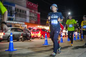 BIB: 3718, 4920, 4068
                            <button type="button" onclick="openModal(26246256)" class="btn btn-primary btn-sm float-right btn-popup" data-toggle="modal" data-target=".modal-high-quality">
                        <i class="fas fa-shopping-cart"></i> Add to Cart
                    </button>
                                            <button type="button" onclick="isThisMe(26246256, true)" class="btn btn-success btn-sm float-right btn-popup btn-isme hidden" data-toggle="tooltip" data-placement="bottom" title="นี่คือรูปของคุณใช่ไหม คลิกที่นี่เพื่อเอาเข้าอัลบั้ม">
                        <i class="fas fa-plus"></i> Add to album
                    </button>
                    <button type="button" onclick="isThisMe(26246256, false)" class="btn btn-warning btn-sm float-right btn-popup btn-isnotme hidden">
                        <i class="fas fa-ban"></i> Remove from album
                    </button>