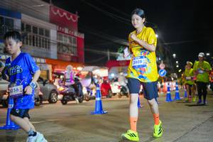 BIB: 3056, 3808
                            <button type="button" onclick="openModal(26246452)" class="btn btn-primary btn-sm float-right btn-popup" data-toggle="modal" data-target=".modal-high-quality">
                        <i class="fas fa-shopping-cart"></i> Add to Cart
                    </button>
                                            <button type="button" onclick="isThisMe(26246452, true)" class="btn btn-success btn-sm float-right btn-popup btn-isme hidden" data-toggle="tooltip" data-placement="bottom" title="นี่คือรูปของคุณใช่ไหม คลิกที่นี่เพื่อเอาเข้าอัลบั้ม">
                        <i class="fas fa-plus"></i> Add to album
                    </button>
                    <button type="button" onclick="isThisMe(26246452, false)" class="btn btn-warning btn-sm float-right btn-popup btn-isnotme hidden">
                        <i class="fas fa-ban"></i> Remove from album
                    </button>