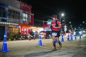 BIB: 5206
                            <button type="button" onclick="openModal(26227507)" class="btn btn-primary btn-sm float-right btn-popup" data-toggle="modal" data-target=".modal-high-quality">
                        <i class="fas fa-shopping-cart"></i> Add to Cart
                    </button>
                                            <button type="button" onclick="isThisMe(26227507, true)" class="btn btn-success btn-sm float-right btn-popup btn-isme hidden" data-toggle="tooltip" data-placement="bottom" title="นี่คือรูปของคุณใช่ไหม คลิกที่นี่เพื่อเอาเข้าอัลบั้ม">
                        <i class="fas fa-plus"></i> Add to album
                    </button>
                    <button type="button" onclick="isThisMe(26227507, false)" class="btn btn-warning btn-sm float-right btn-popup btn-isnotme hidden">
                        <i class="fas fa-ban"></i> Remove from album
                    </button>