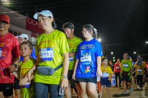 BIB: 3395, 4799, 3024
                            <button type="button" onclick="openModal(26233383)" class="btn btn-primary btn-sm float-right btn-popup" data-toggle="modal" data-target=".modal-high-quality">
                        <i class="fas fa-shopping-cart"></i> Add to Cart
                    </button>
                                            <button type="button" onclick="isThisMe(26233383, true)" class="btn btn-success btn-sm float-right btn-popup btn-isme hidden" data-toggle="tooltip" data-placement="bottom" title="นี่คือรูปของคุณใช่ไหม คลิกที่นี่เพื่อเอาเข้าอัลบั้ม">
                        <i class="fas fa-plus"></i> Add to album
                    </button>
                    <button type="button" onclick="isThisMe(26233383, false)" class="btn btn-warning btn-sm float-right btn-popup btn-isnotme hidden">
                        <i class="fas fa-ban"></i> Remove from album
                    </button>