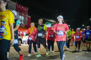 BIB: 4371, 4377, 790
                            <button type="button" onclick="openModal(26233427)" class="btn btn-primary btn-sm float-right btn-popup" data-toggle="modal" data-target=".modal-high-quality">
                        <i class="fas fa-shopping-cart"></i> Add to Cart
                    </button>
                                            <button type="button" onclick="isThisMe(26233427, true)" class="btn btn-success btn-sm float-right btn-popup btn-isme hidden" data-toggle="tooltip" data-placement="bottom" title="นี่คือรูปของคุณใช่ไหม คลิกที่นี่เพื่อเอาเข้าอัลบั้ม">
                        <i class="fas fa-plus"></i> Add to album
                    </button>
                    <button type="button" onclick="isThisMe(26233427, false)" class="btn btn-warning btn-sm float-right btn-popup btn-isnotme hidden">
                        <i class="fas fa-ban"></i> Remove from album
                    </button>