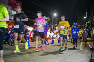 BIB: 4661, 4822, 4571
                            <button type="button" onclick="openModal(26236785)" class="btn btn-primary btn-sm float-right btn-popup" data-toggle="modal" data-target=".modal-high-quality">
                        <i class="fas fa-shopping-cart"></i> Add to Cart
                    </button>
                                            <button type="button" onclick="isThisMe(26236785, true)" class="btn btn-success btn-sm float-right btn-popup btn-isme hidden" data-toggle="tooltip" data-placement="bottom" title="นี่คือรูปของคุณใช่ไหม คลิกที่นี่เพื่อเอาเข้าอัลบั้ม">
                        <i class="fas fa-plus"></i> Add to album
                    </button>
                    <button type="button" onclick="isThisMe(26236785, false)" class="btn btn-warning btn-sm float-right btn-popup btn-isnotme hidden">
                        <i class="fas fa-ban"></i> Remove from album
                    </button>