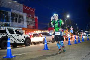 BIB: 5200
                            <button type="button" onclick="openModal(26244199)" class="btn btn-primary btn-sm float-right btn-popup" data-toggle="modal" data-target=".modal-high-quality">
                        <i class="fas fa-shopping-cart"></i> Add to Cart
                    </button>
                                            <button type="button" onclick="isThisMe(26244199, true)" class="btn btn-success btn-sm float-right btn-popup btn-isme hidden" data-toggle="tooltip" data-placement="bottom" title="นี่คือรูปของคุณใช่ไหม คลิกที่นี่เพื่อเอาเข้าอัลบั้ม">
                        <i class="fas fa-plus"></i> Add to album
                    </button>
                    <button type="button" onclick="isThisMe(26244199, false)" class="btn btn-warning btn-sm float-right btn-popup btn-isnotme hidden">
                        <i class="fas fa-ban"></i> Remove from album
                    </button>