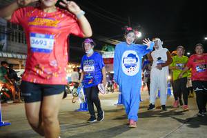 BIB: 3693, 3418, 3239
                            <button type="button" onclick="openModal(26229876)" class="btn btn-primary btn-sm float-right btn-popup" data-toggle="modal" data-target=".modal-high-quality">
                        <i class="fas fa-shopping-cart"></i> Add to Cart
                    </button>
                                            <button type="button" onclick="isThisMe(26229876, true)" class="btn btn-success btn-sm float-right btn-popup btn-isme hidden" data-toggle="tooltip" data-placement="bottom" title="นี่คือรูปของคุณใช่ไหม คลิกที่นี่เพื่อเอาเข้าอัลบั้ม">
                        <i class="fas fa-plus"></i> Add to album
                    </button>
                    <button type="button" onclick="isThisMe(26229876, false)" class="btn btn-warning btn-sm float-right btn-popup btn-isnotme hidden">
                        <i class="fas fa-ban"></i> Remove from album
                    </button>