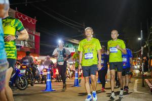 BIB: 4914, 4823
                            <button type="button" onclick="openModal(26235989)" class="btn btn-primary btn-sm float-right btn-popup" data-toggle="modal" data-target=".modal-high-quality">
                        <i class="fas fa-shopping-cart"></i> Add to Cart
                    </button>
                                            <button type="button" onclick="isThisMe(26235989, true)" class="btn btn-success btn-sm float-right btn-popup btn-isme hidden" data-toggle="tooltip" data-placement="bottom" title="นี่คือรูปของคุณใช่ไหม คลิกที่นี่เพื่อเอาเข้าอัลบั้ม">
                        <i class="fas fa-plus"></i> Add to album
                    </button>
                    <button type="button" onclick="isThisMe(26235989, false)" class="btn btn-warning btn-sm float-right btn-popup btn-isnotme hidden">
                        <i class="fas fa-ban"></i> Remove from album
                    </button>