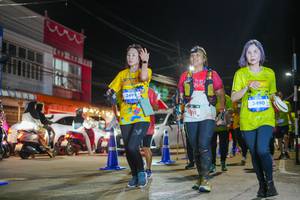 BIB: 3491, 515, 3490
                            <button type="button" onclick="openModal(26234743)" class="btn btn-primary btn-sm float-right btn-popup" data-toggle="modal" data-target=".modal-high-quality">
                        <i class="fas fa-shopping-cart"></i> Add to Cart
                    </button>
                                            <button type="button" onclick="isThisMe(26234743, true)" class="btn btn-success btn-sm float-right btn-popup btn-isme hidden" data-toggle="tooltip" data-placement="bottom" title="นี่คือรูปของคุณใช่ไหม คลิกที่นี่เพื่อเอาเข้าอัลบั้ม">
                        <i class="fas fa-plus"></i> Add to album
                    </button>
                    <button type="button" onclick="isThisMe(26234743, false)" class="btn btn-warning btn-sm float-right btn-popup btn-isnotme hidden">
                        <i class="fas fa-ban"></i> Remove from album
                    </button>