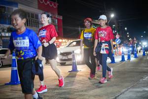 BIB: 3912, 1050, 4341
                            <button type="button" onclick="openModal(26227864)" class="btn btn-primary btn-sm float-right btn-popup" data-toggle="modal" data-target=".modal-high-quality">
                        <i class="fas fa-shopping-cart"></i> Add to Cart
                    </button>
                                            <button type="button" onclick="isThisMe(26227864, true)" class="btn btn-success btn-sm float-right btn-popup btn-isme hidden" data-toggle="tooltip" data-placement="bottom" title="นี่คือรูปของคุณใช่ไหม คลิกที่นี่เพื่อเอาเข้าอัลบั้ม">
                        <i class="fas fa-plus"></i> Add to album
                    </button>
                    <button type="button" onclick="isThisMe(26227864, false)" class="btn btn-warning btn-sm float-right btn-popup btn-isnotme hidden">
                        <i class="fas fa-ban"></i> Remove from album
                    </button>